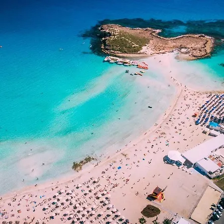 Διαμέρισμα Modern Seaside Retreat Near Nissi